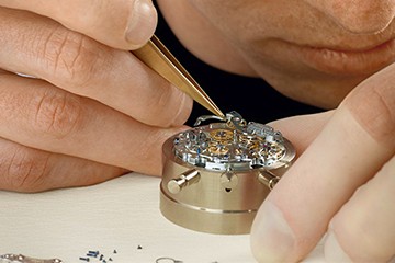 长沙欧米茄手表售后维修店位置